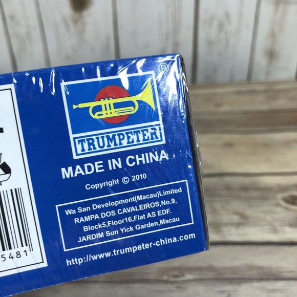 NEW Trumpeter USS Independence LCS-2 Warship Model Kit Plastic 2010 SEALED - Picture 10 of 12